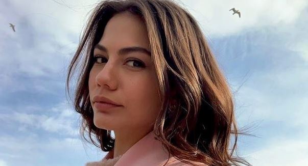 Düğün öncesi Demet Özdemir’den kötü haber!