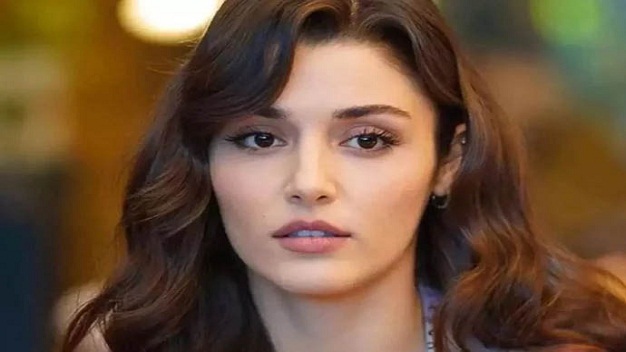 Hande Erçel Cannes Film Festivali Onur Konuğu Oldu